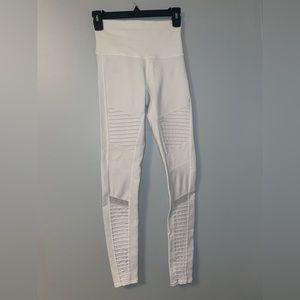 White alo leggings